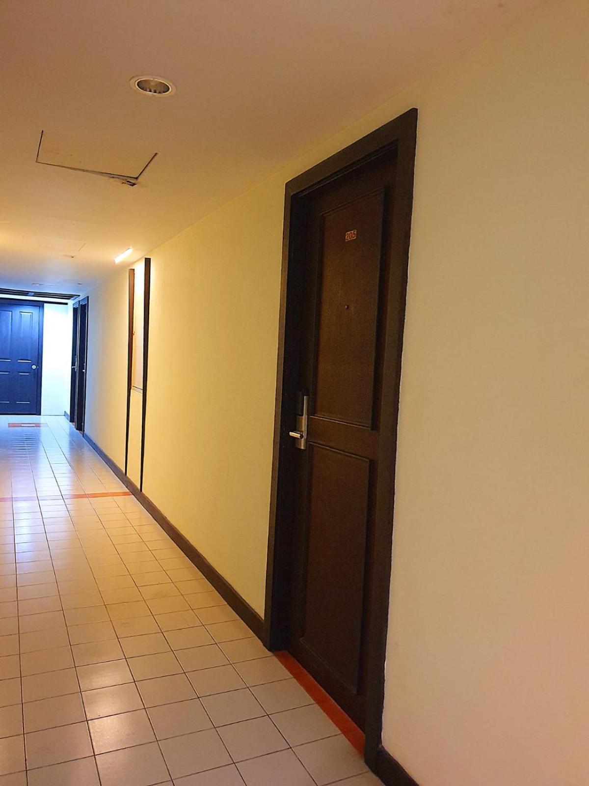 Desa Phuket Hotel Bagian luar foto