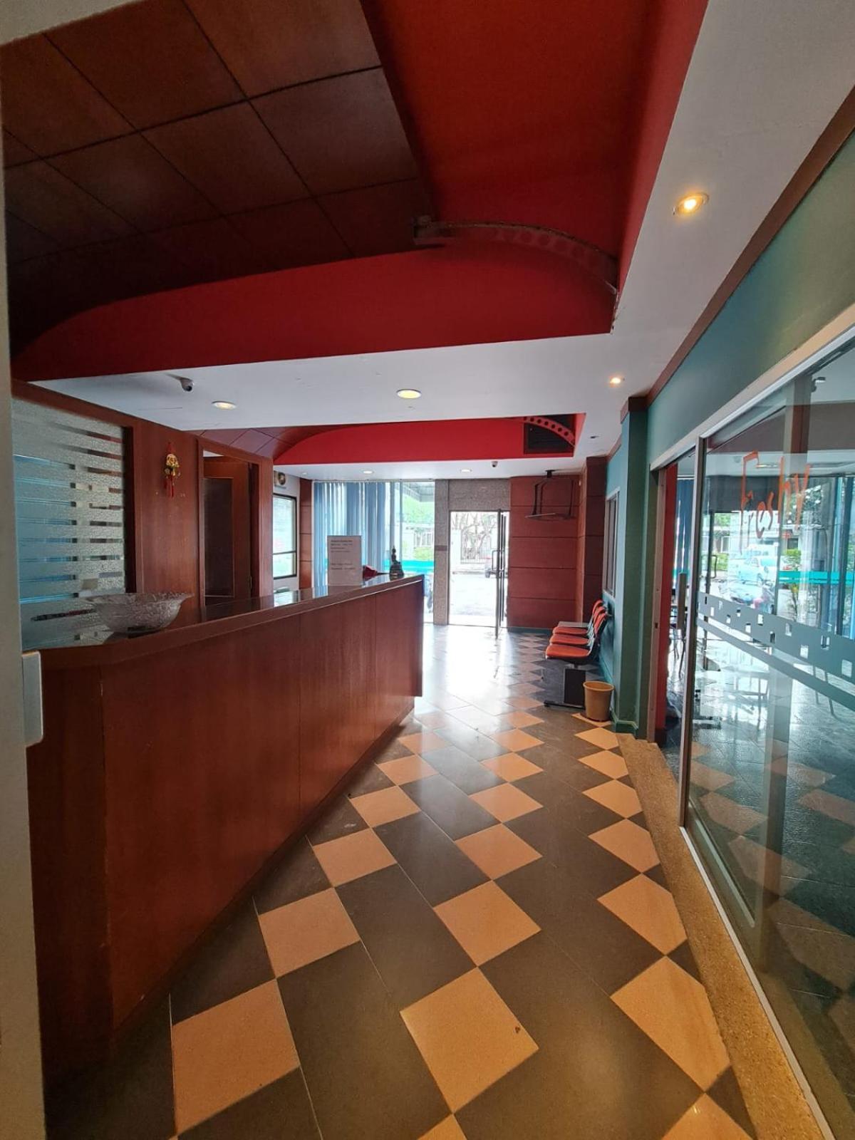 Desa Phuket Hotel Bagian luar foto