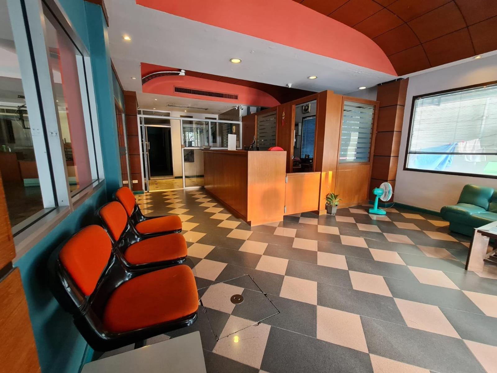 Desa Phuket Hotel Bagian luar foto