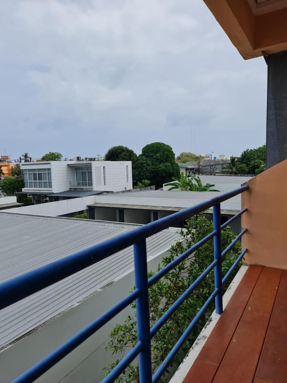 Desa Phuket Hotel Bagian luar foto